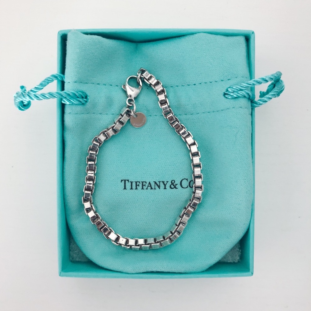 TIFFANY & CO, Venetian Link Bracelet in 7.5”
